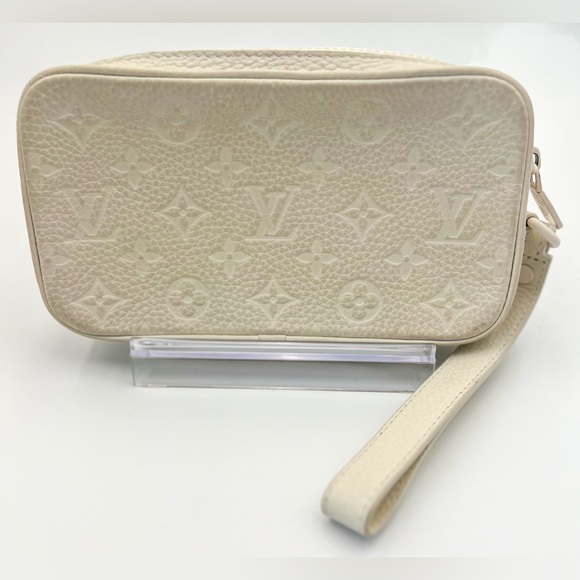 Louis Vuitton Taurillon Pochette Volga- Virgil Abloh collection- limited edition - Picture 2 of 6